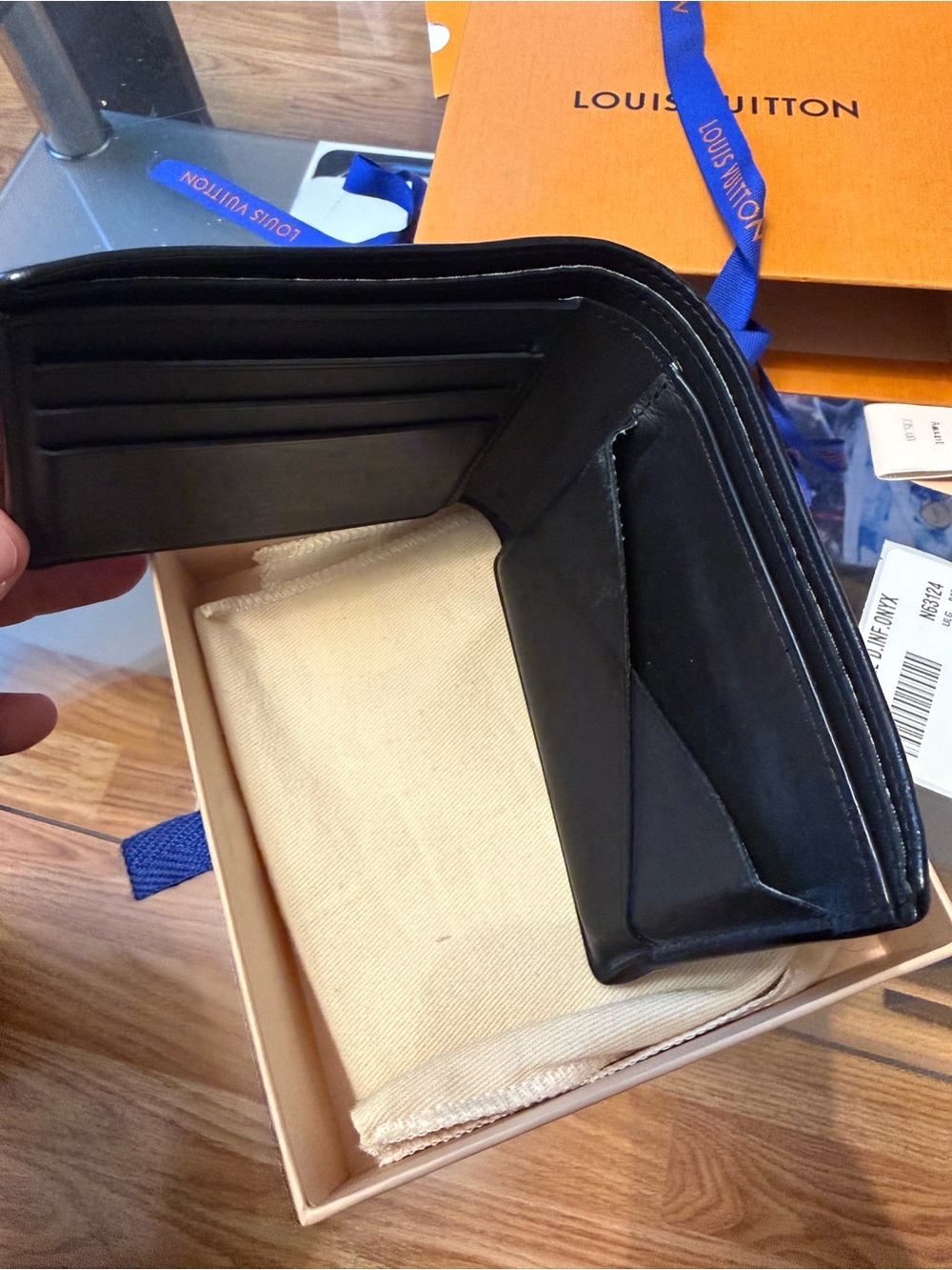 Louis Vuitton Black Checkered Bifold Wallet with Orange Packaging - Picture 11 of 12